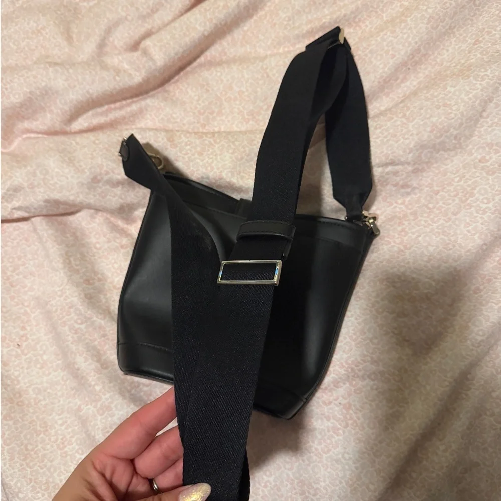 Kate Spade New York Audrey Mini Bucket Bag - Picture 10 of 12